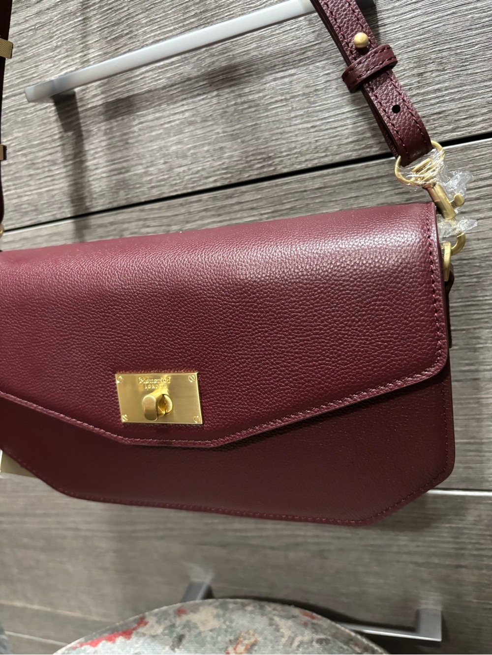 NWT Moncrief London Burgundy Italian Leather Taylor Shoulder Bag - Picture 3 of 8